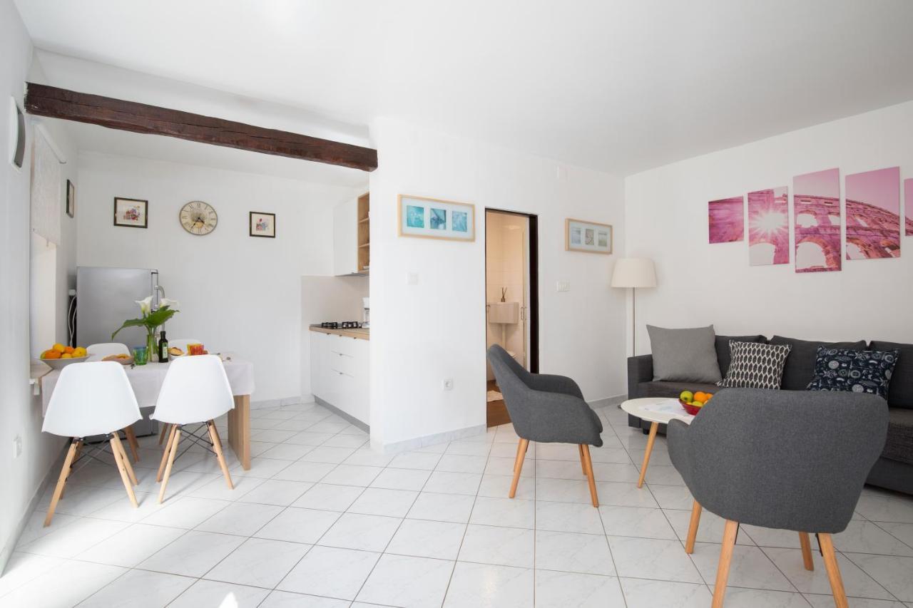 House Ingrid Apartment Pula